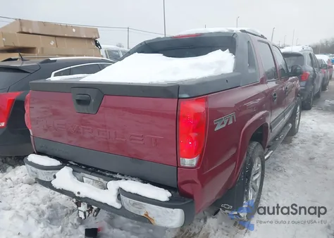 2005 Chevrolet Avalanche 1500 Z71 из США, поврежденный, VIN 3GNEK12Z95G163449